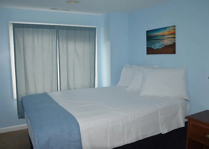 The Ocean Weeks Apartment *